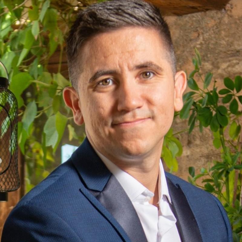 Iván Casasús